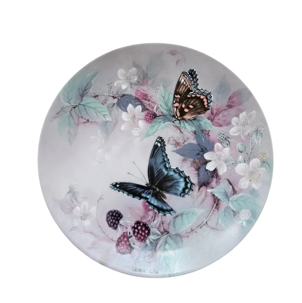Lena Liu Decorative Collectable Plates with Butterfly Design No Pl 1664c Porcela - Picture 2 of 3